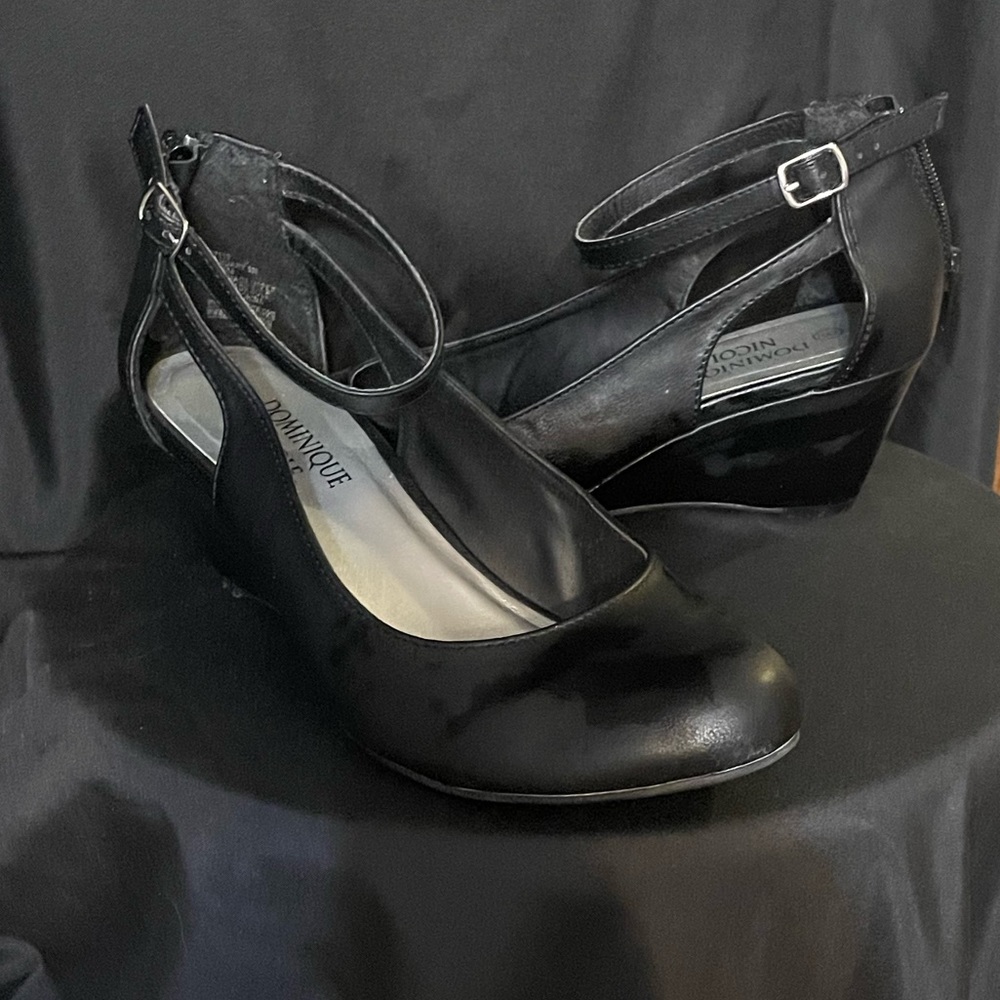 Womens Shoes